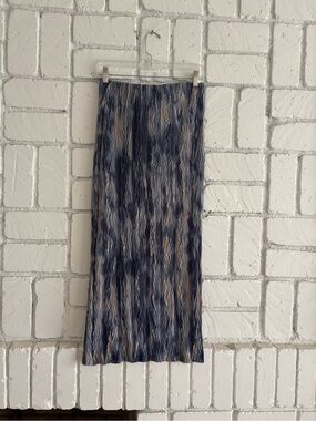 Topshop Navy and Beige Wave-Print Midi Skirt